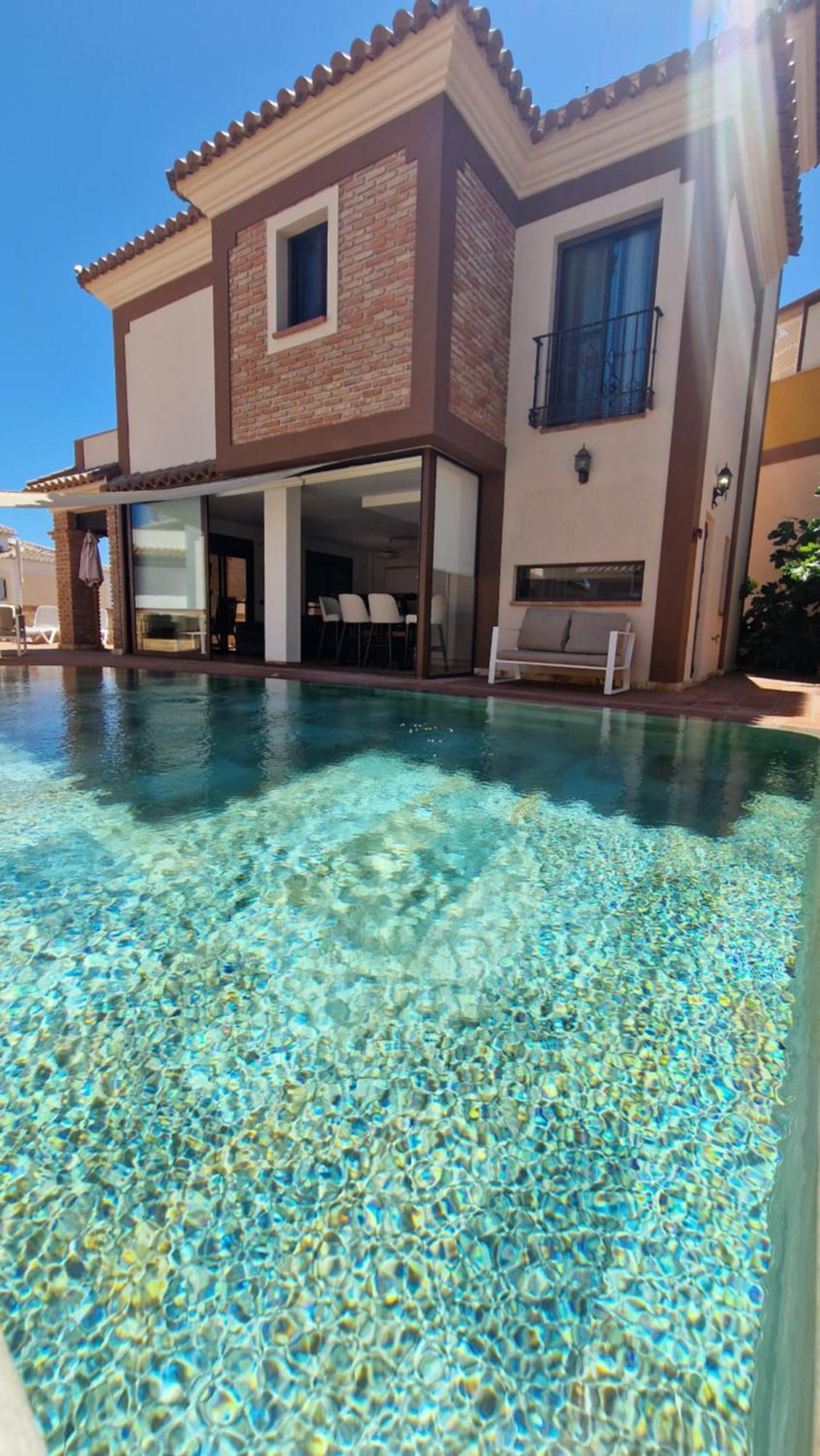 Villa Deluxe Nerja Silhouse Buitenkant foto